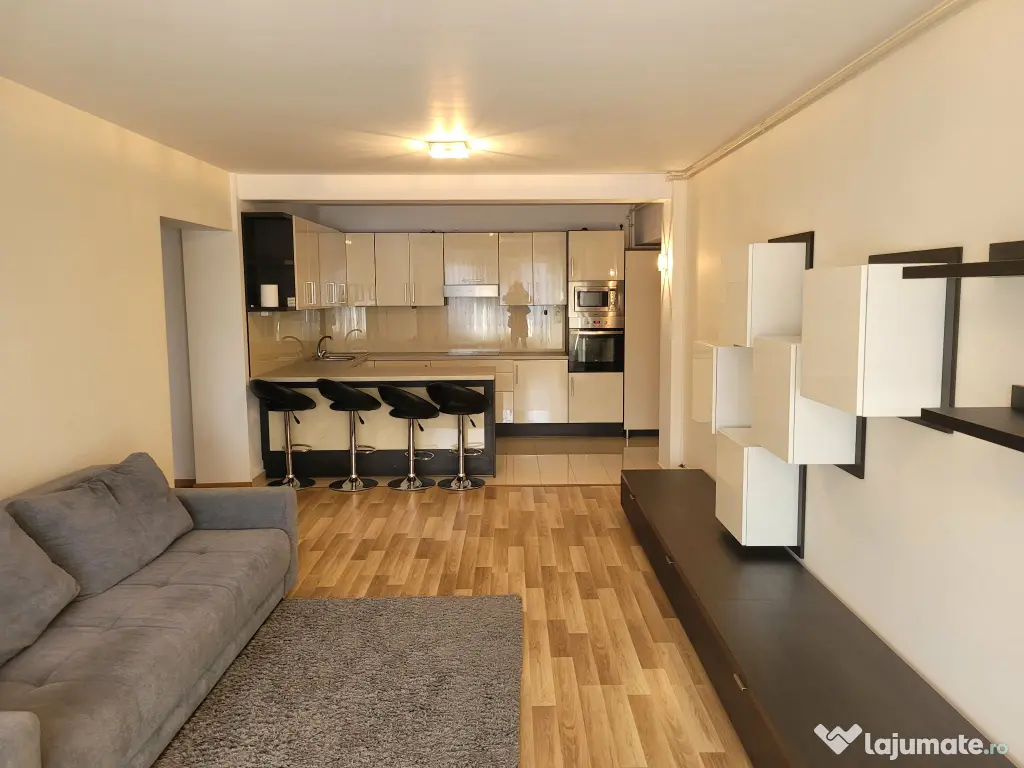 Apartament 2 camere CENTRU VECHI, lux, et. II, bloc nou, 70 mp, complet utilat