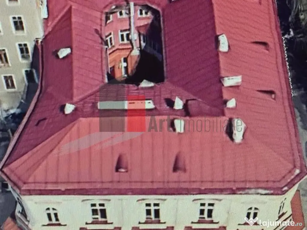 Cladire Universitate KM 0 