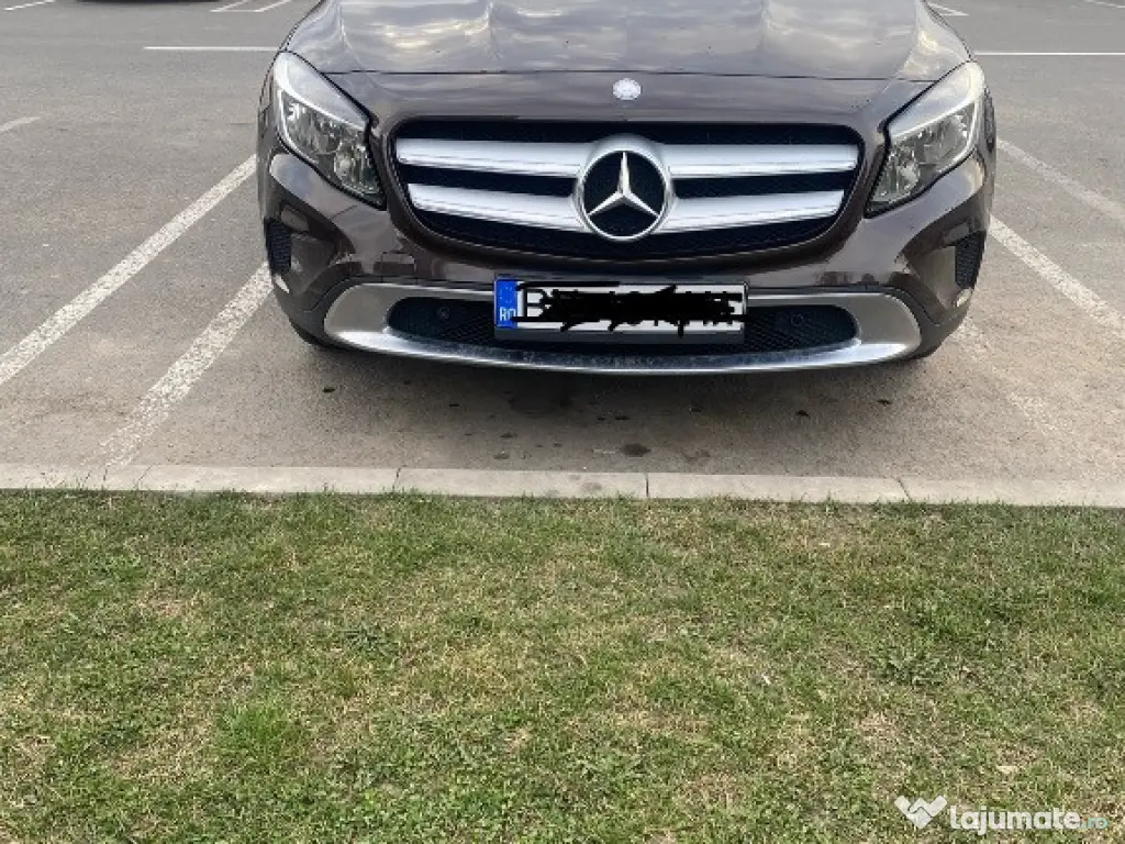 MERCEDES-BENZ GLA 200d 