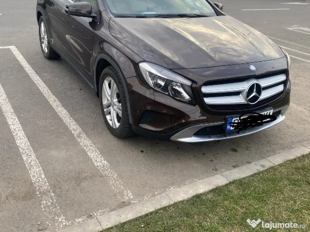 MERCEDES-BENZ GLA 200d 