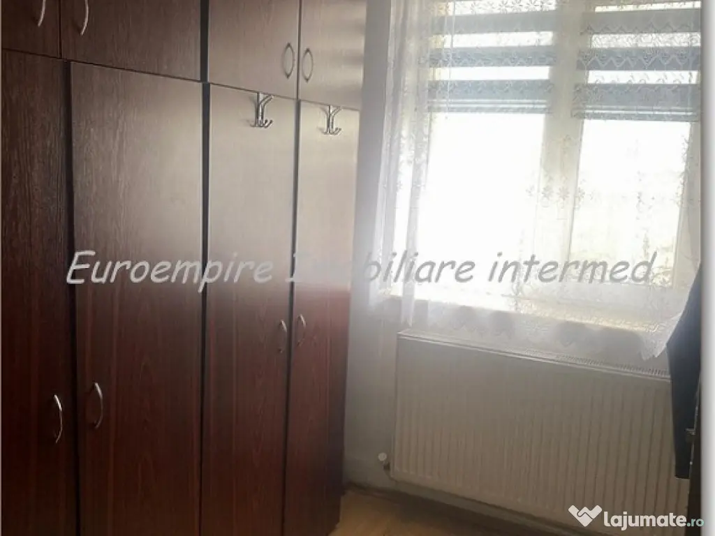 Apartament 2 camere zona KM 4-5 