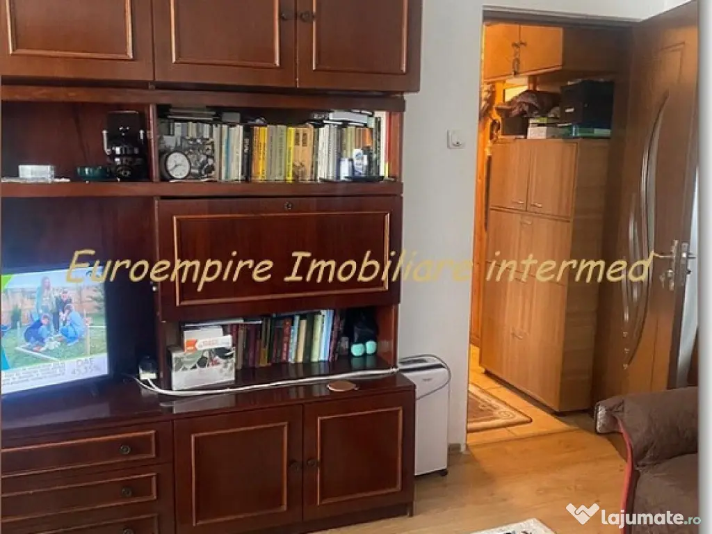 Apartament 2 camere zona KM 4-5 