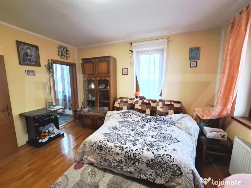 Casă spațioasă P+E+M de vânzare – Hărman | 5 camere | 