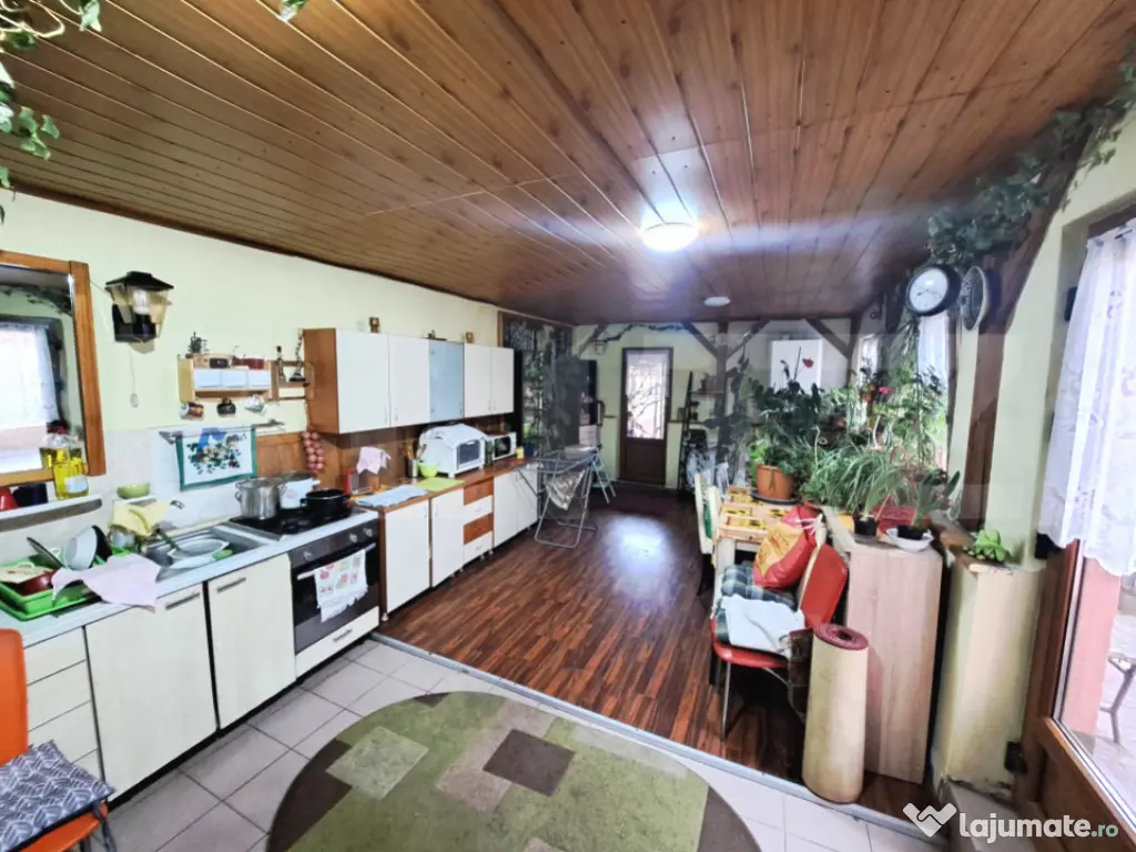 Casă spațioasă P+E+M de vânzare – Hărman | 5 camere | 