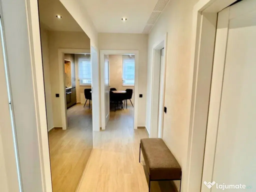 Apartament 2 camere, decomandat - zona Racadau 