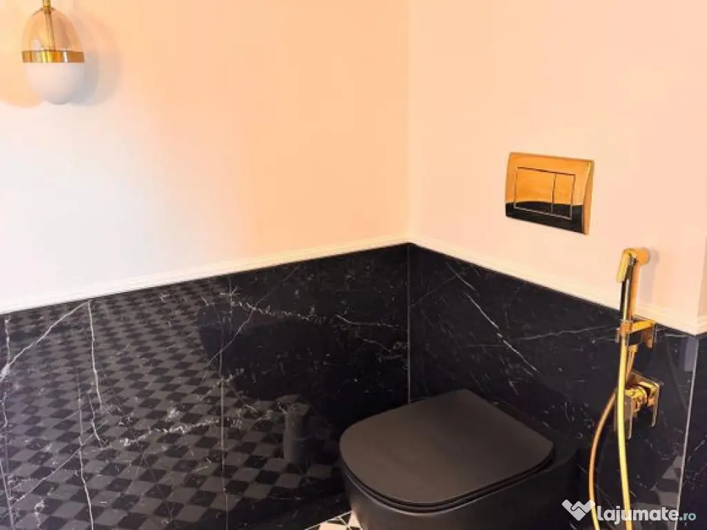 Vila 4 camere | Aviatiei | curte 50 mp | Baneasa | 3 Parcare 