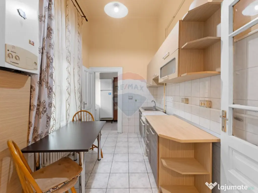 Apartament 2 camere, clasic, 116 mp utili, str. pietonal?...