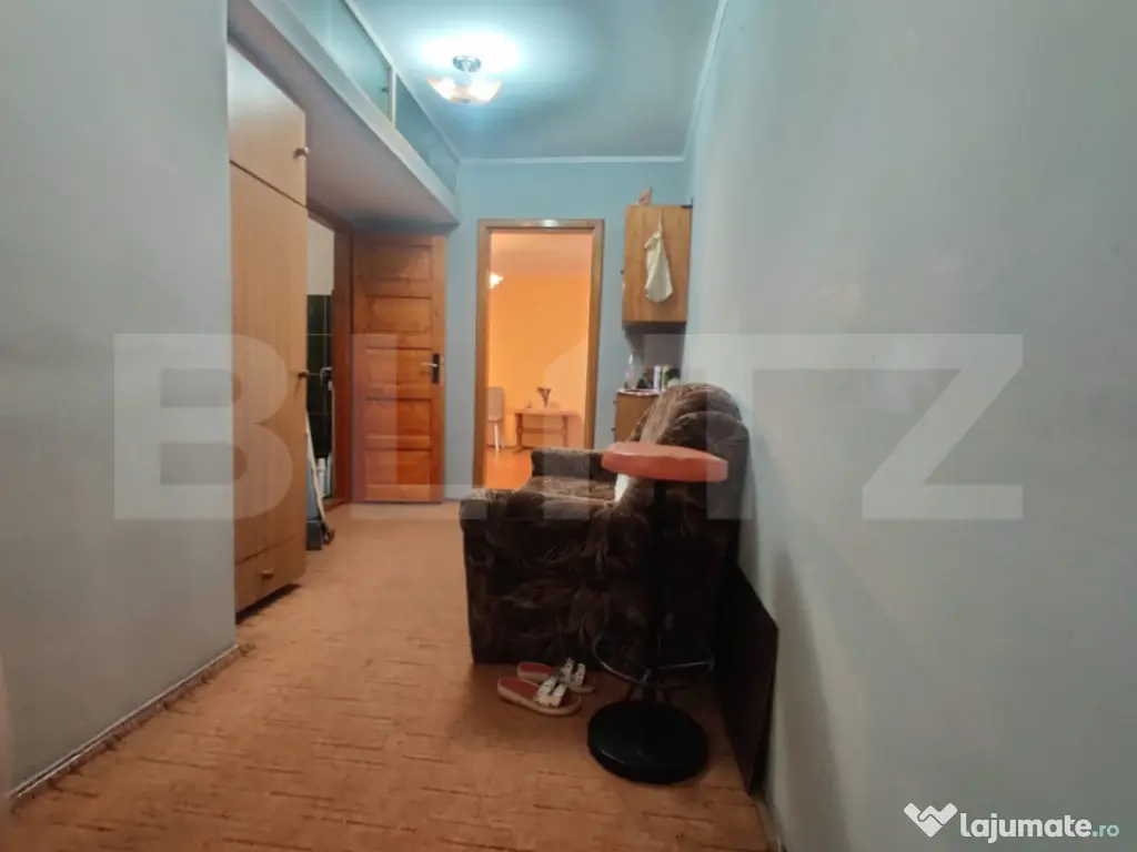 Apartament 2 camere, zona centrala. 