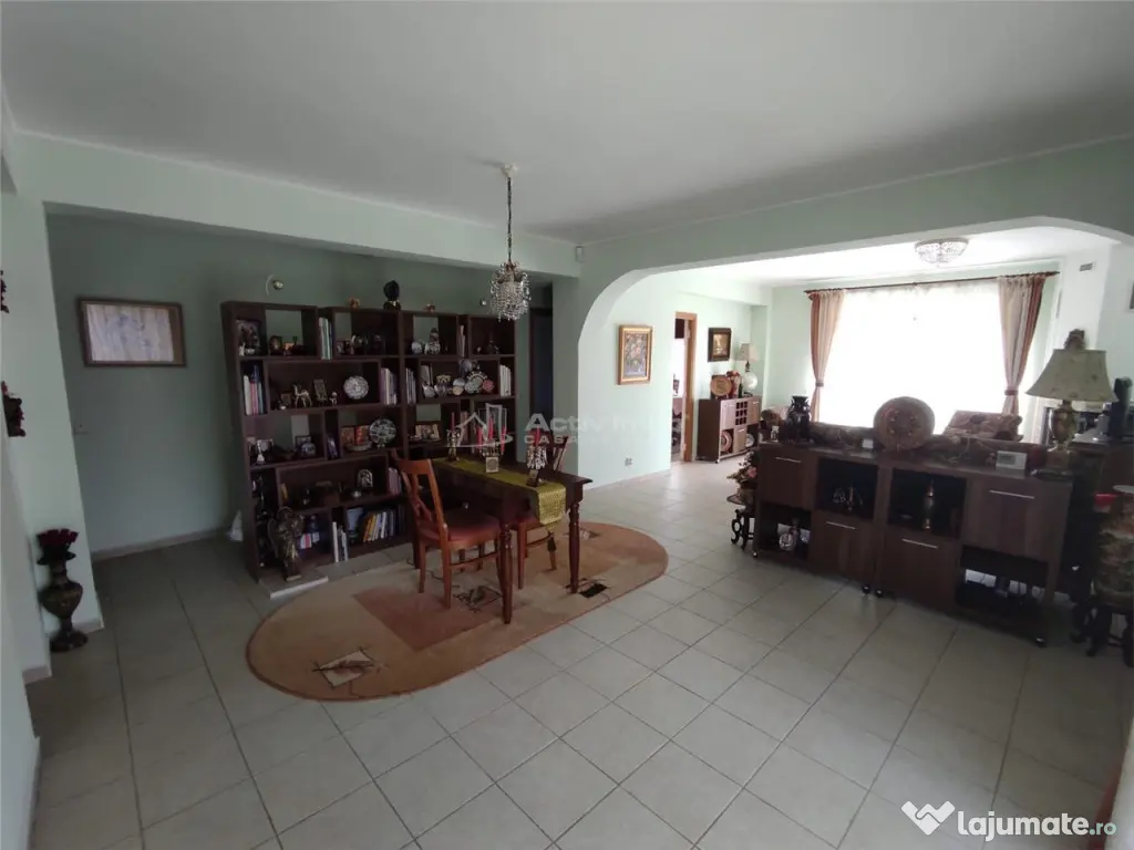 Vila Monumentul Eroilor- Clinceni P 1 