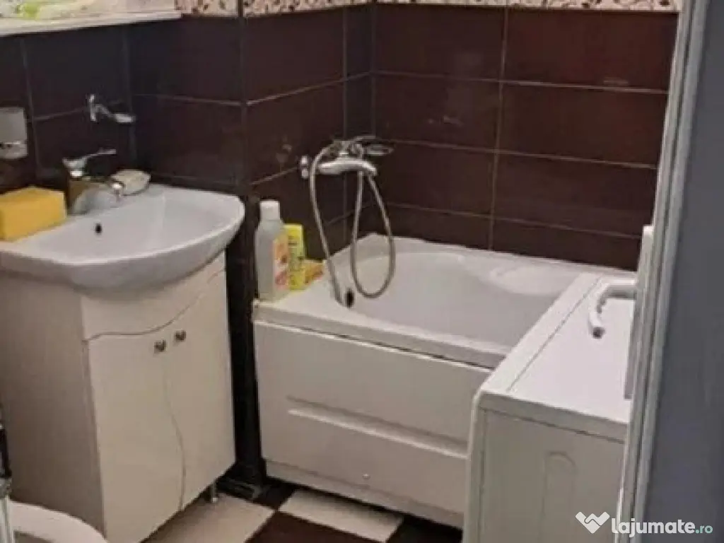 De vanzare garsoniera, Far, Bila, mobilata 