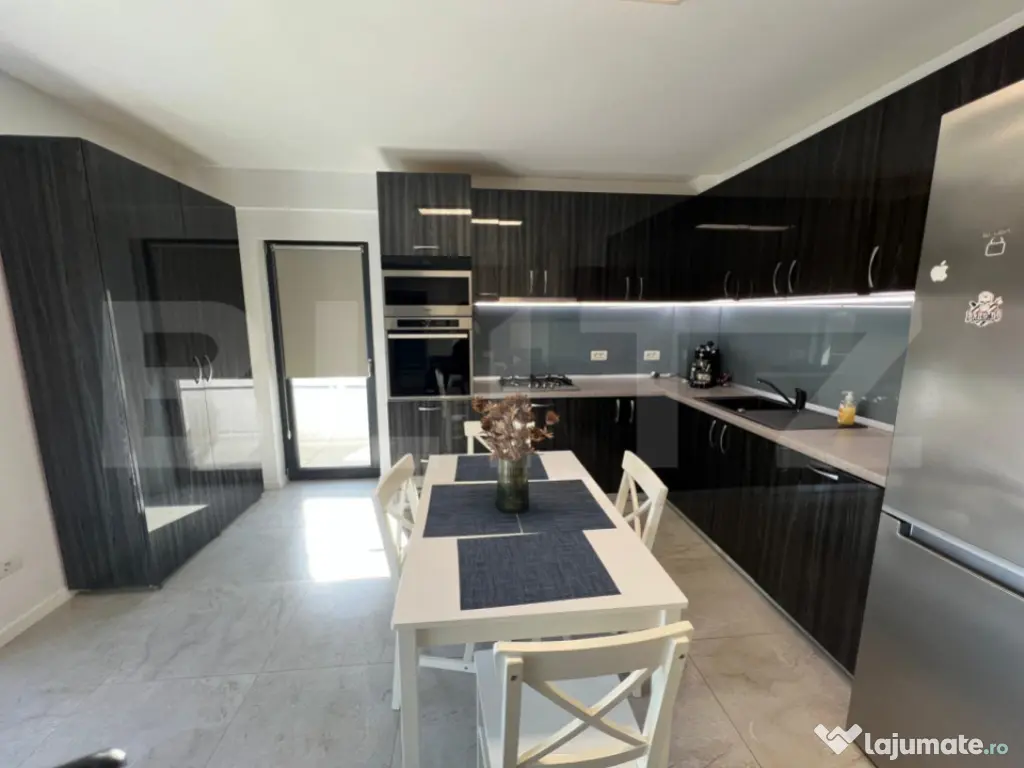 Apartament cu 3 camere,75 mp, zona 1 Mai 