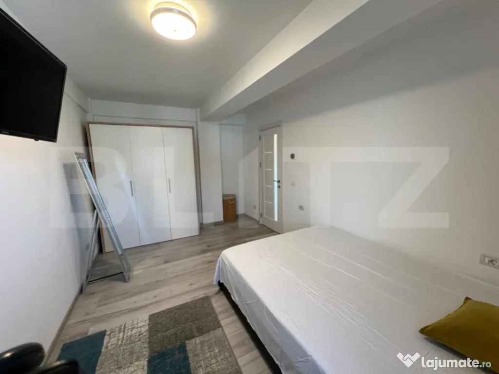 Apartament cu 3 camere,75 mp, zona 1 Mai 