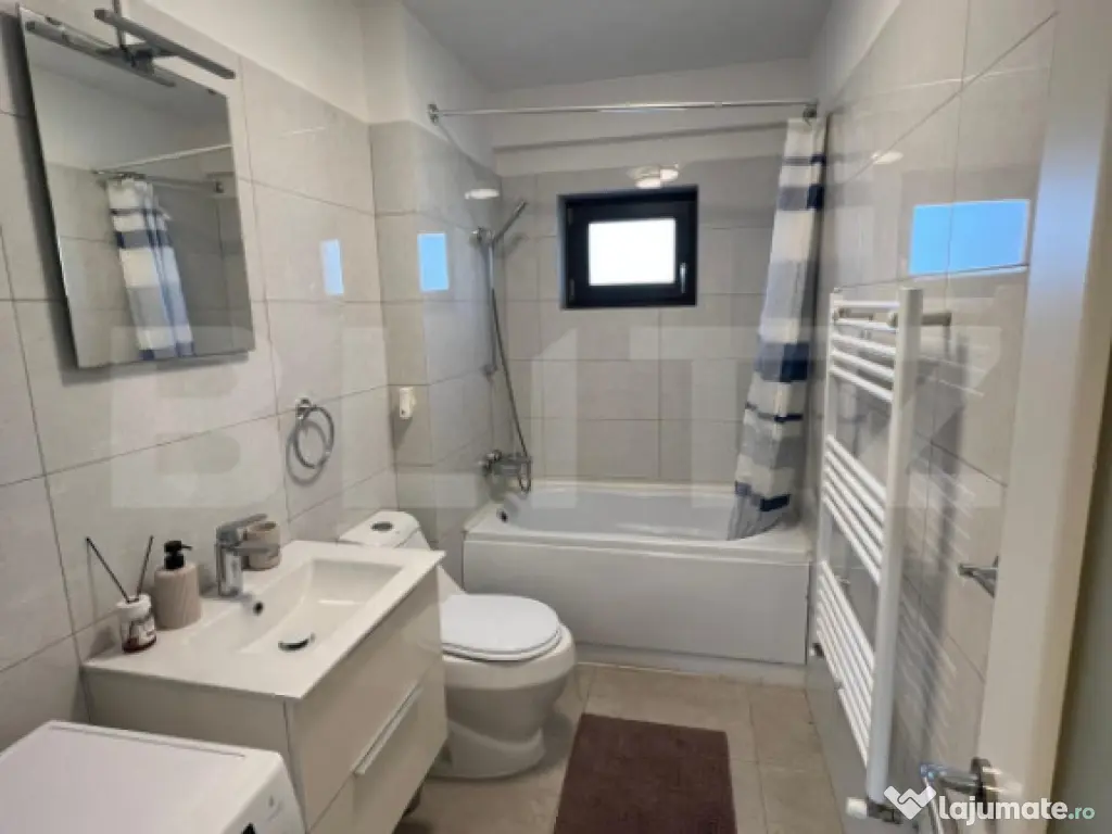 Apartament cu 3 camere,75 mp, zona 1 Mai 