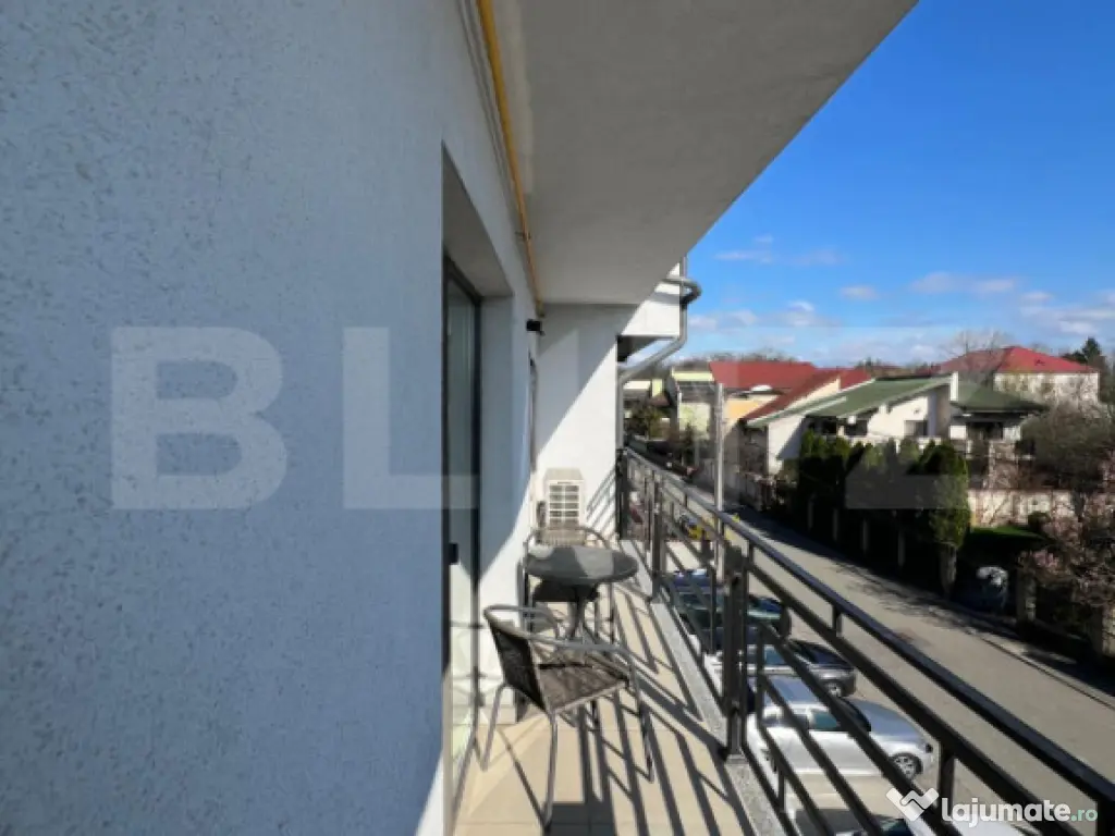 Apartament cu 3 camere,75 mp, zona 1 Mai 