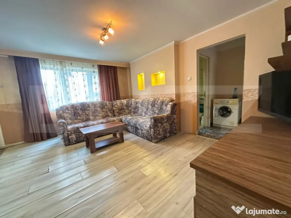 Apartament cu 3 camere, decomandat, parter – Gojdu, spați 