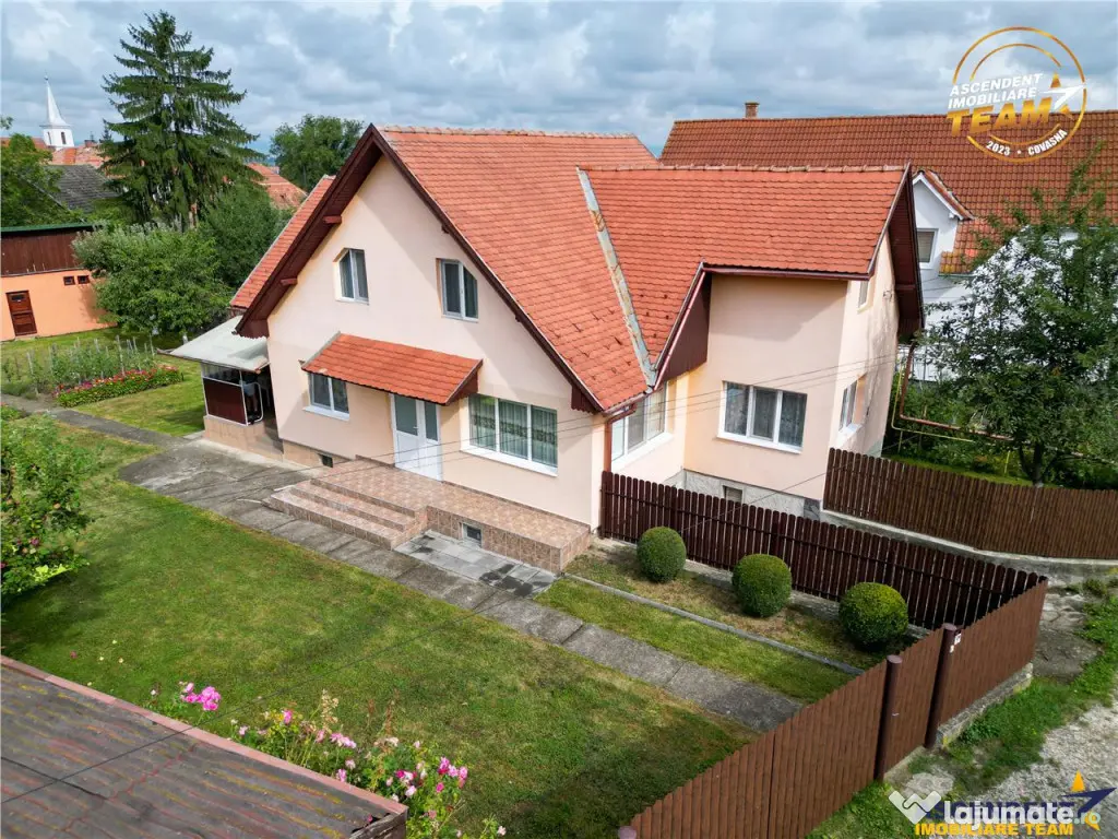 3D! Resedinta notabila,armonios cadru natural,faciliati,Cent 