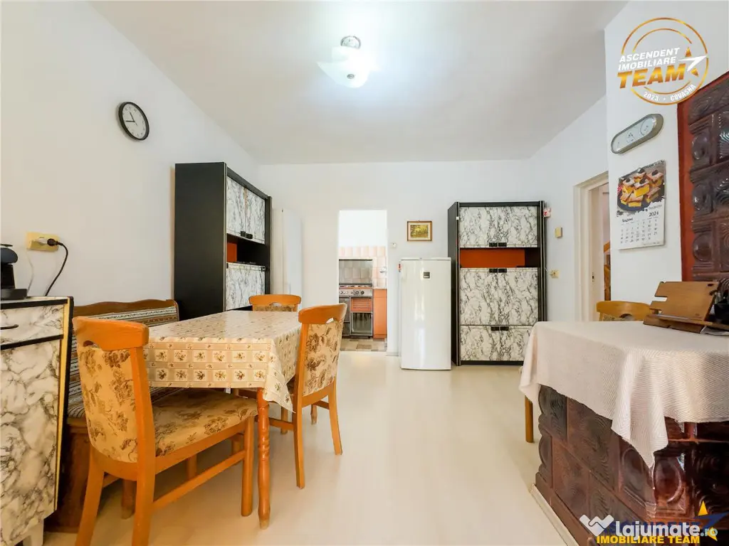 3D! Resedinta notabila,armonios cadru natural,faciliati,Cent 