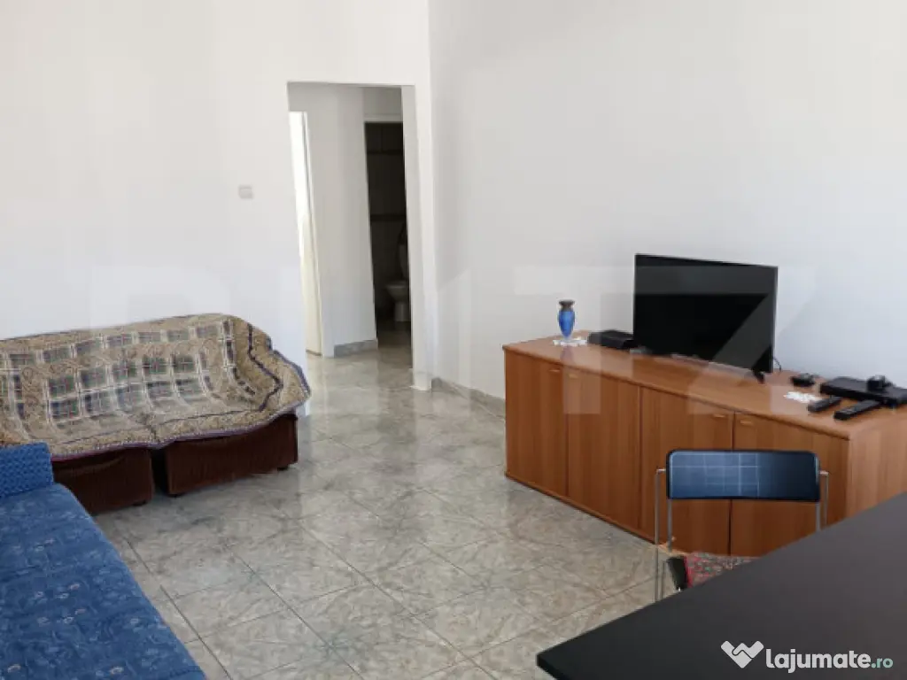 Apartament Ultracentral 2 camere, spatios si complet mobilat 