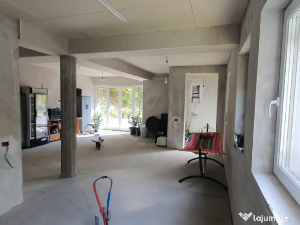 Vilă premium tip casă pasivă, 285 mp + 47 ari teren, Vale 