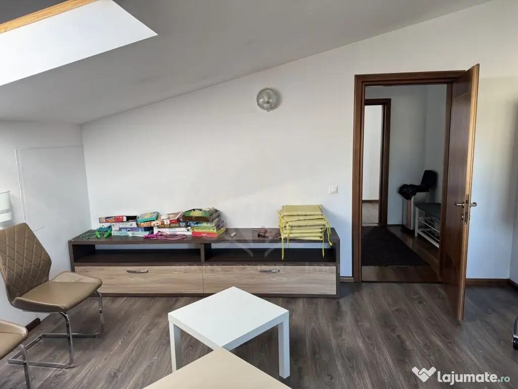 CASA /RESEDINTA//CLINICA //BIROURI// ANA IPATESCU// 