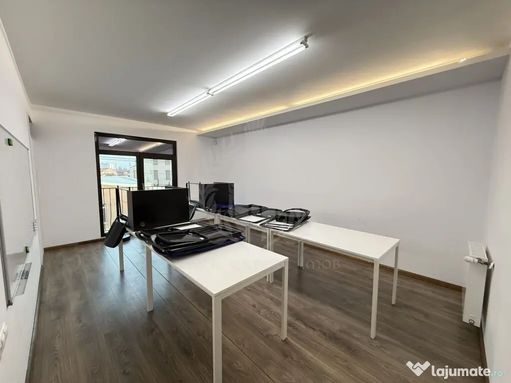 CASA /RESEDINTA//CLINICA //BIROURI// ANA IPATESCU// 