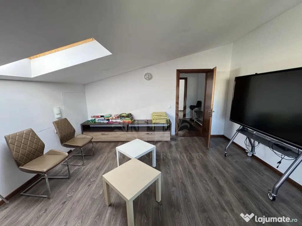 CASA /RESEDINTA//CLINICA //BIROURI// ANA IPATESCU// 