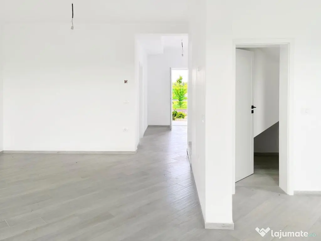 Case Individuale | 5 Camere | Dotari Moderne | Bucovat | ... 