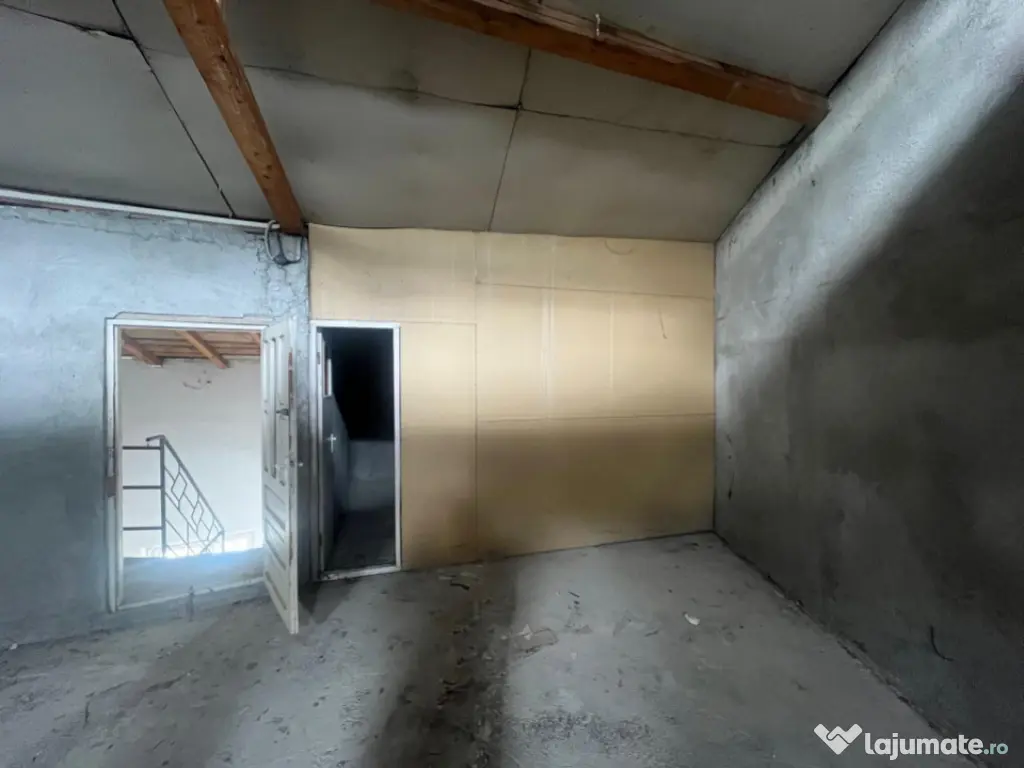 Spațiu comercial 464 mp, P+2+M, zona Fantasy Park 