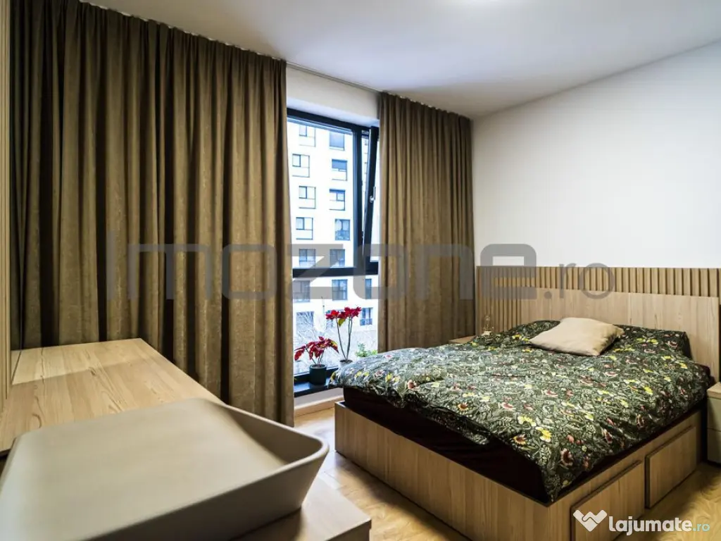 Plaza Mall, 2 camere, decomandat, 60 mp, etaj 2, mobilat,... 