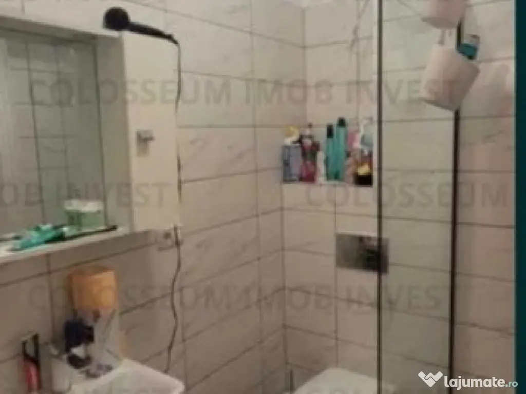 Apartament 3 camere, decomandat - zona Tractorul- Vivamus 