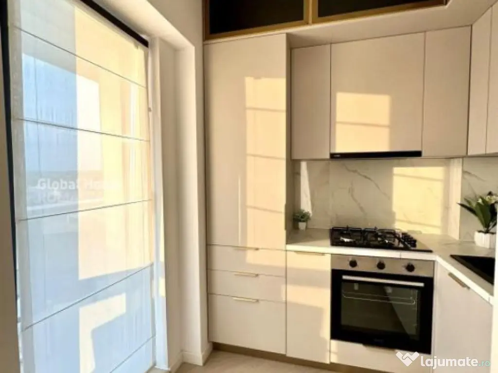 Studio Dublu | Mobilat Premium | Etaj Superior | Cortina Nor 