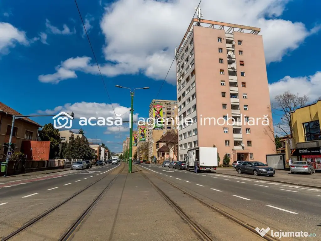 Apartament 2 camere decomandat - Calea Romanilor - COMISI... 