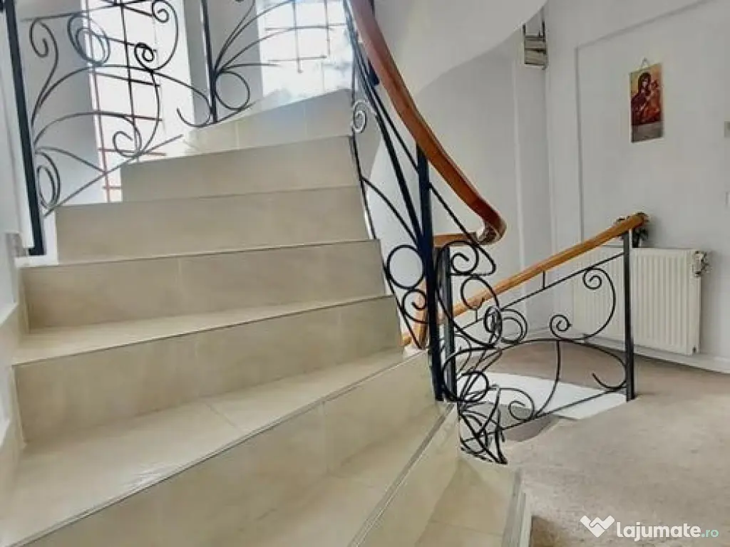 Vila 7camere/(348util,500teren,119ampr.)mp/5min.metrouAp.... 