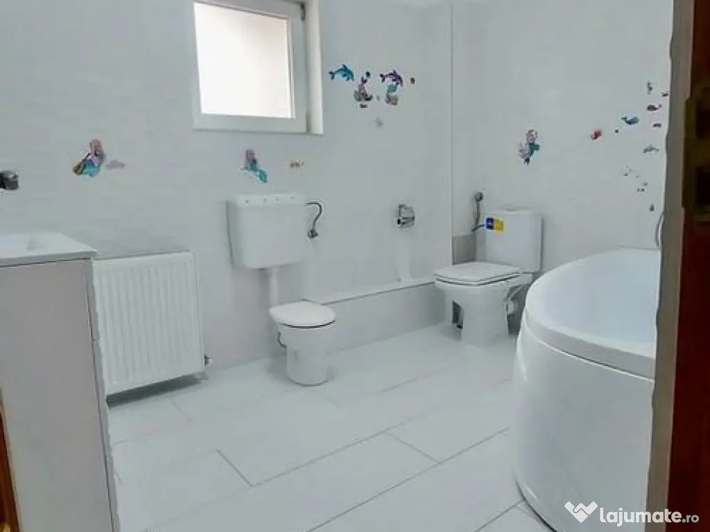 Vila 7camere/(348util,500teren,119ampr.)mp/5min.metrouAp.... 