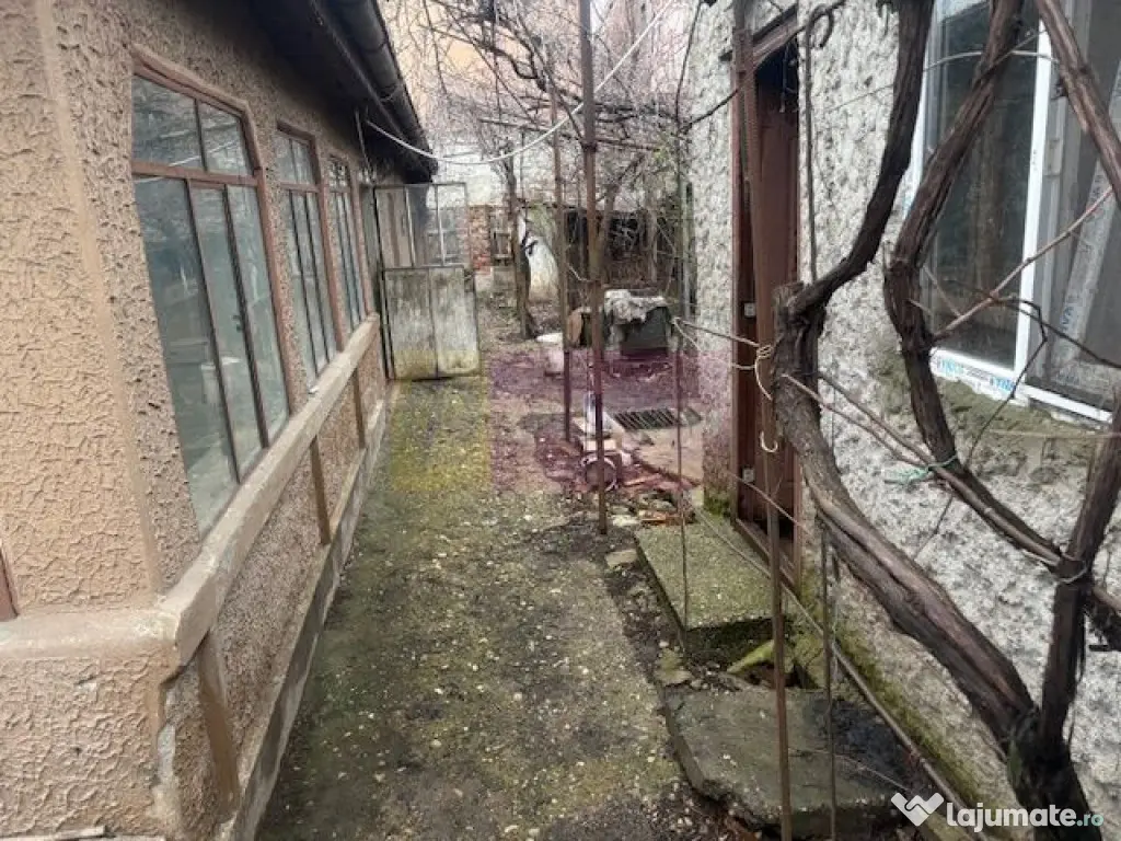 Teren cu casa demolabila din paianta Sos Alexandriei- Luk... 