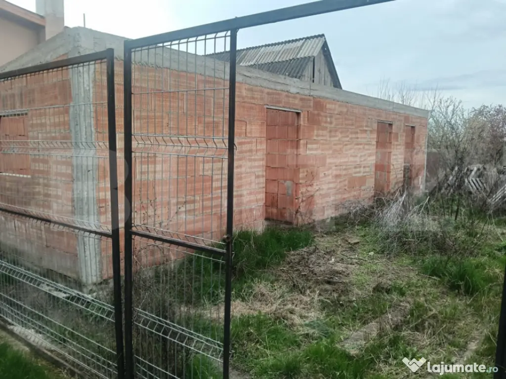 Vand casa Comuna Nitchidorf Judetul Timis 