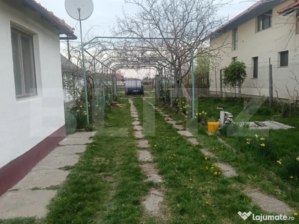 Vand casa Comuna Nitchidorf Judetul Timis 