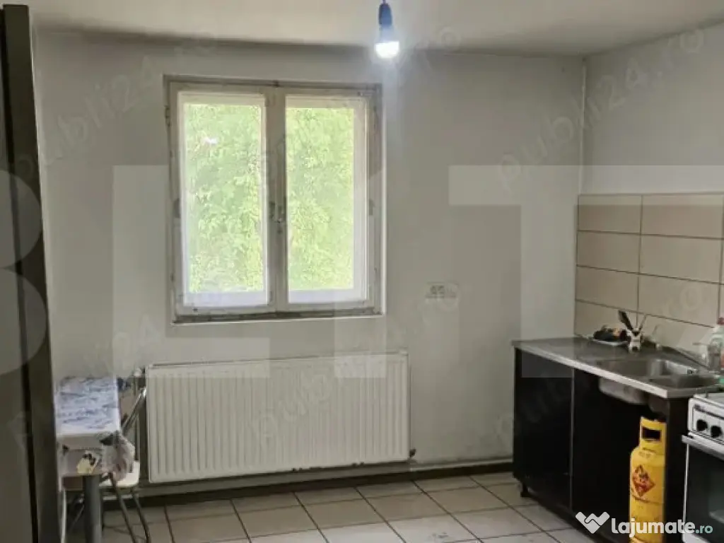 Vand casa Comuna Nitchidorf Judetul Timis 