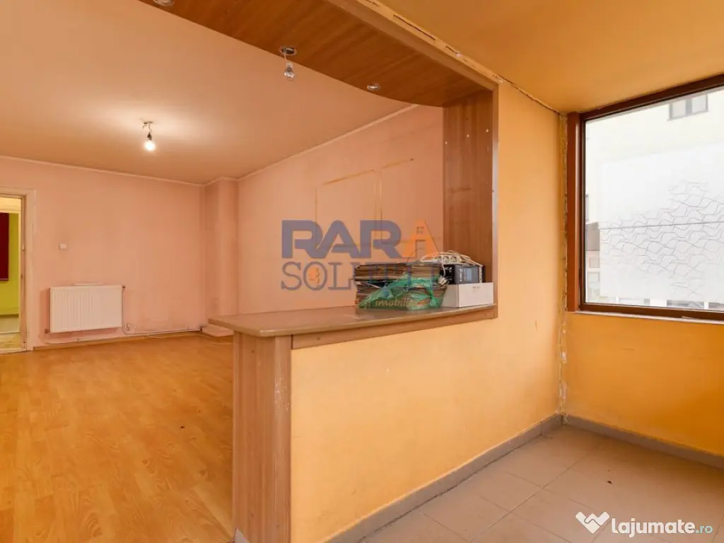 Spațiu comercial DE ÎNCHIRIAT 