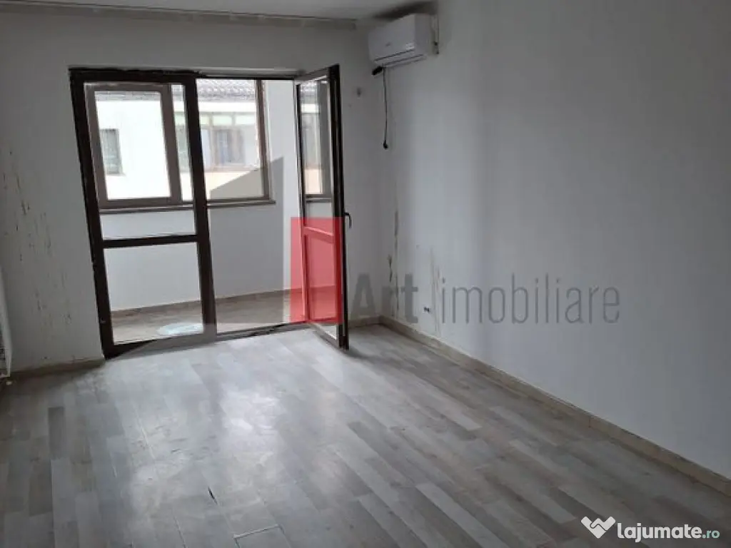 Apartament cu 3 camere de vanzare-Metalurgiei-Aparatorii ... 