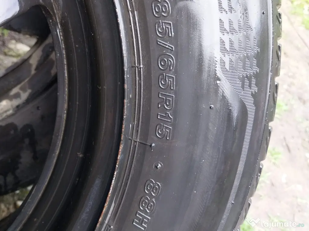 4 Jante cu cauciucuri vara 185 65 R15 bridgestone 2021 dacia logan sandero 