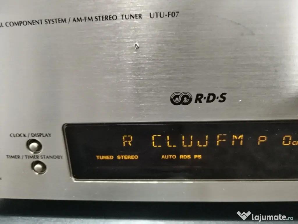 Tuner digital Denon UTU-F07