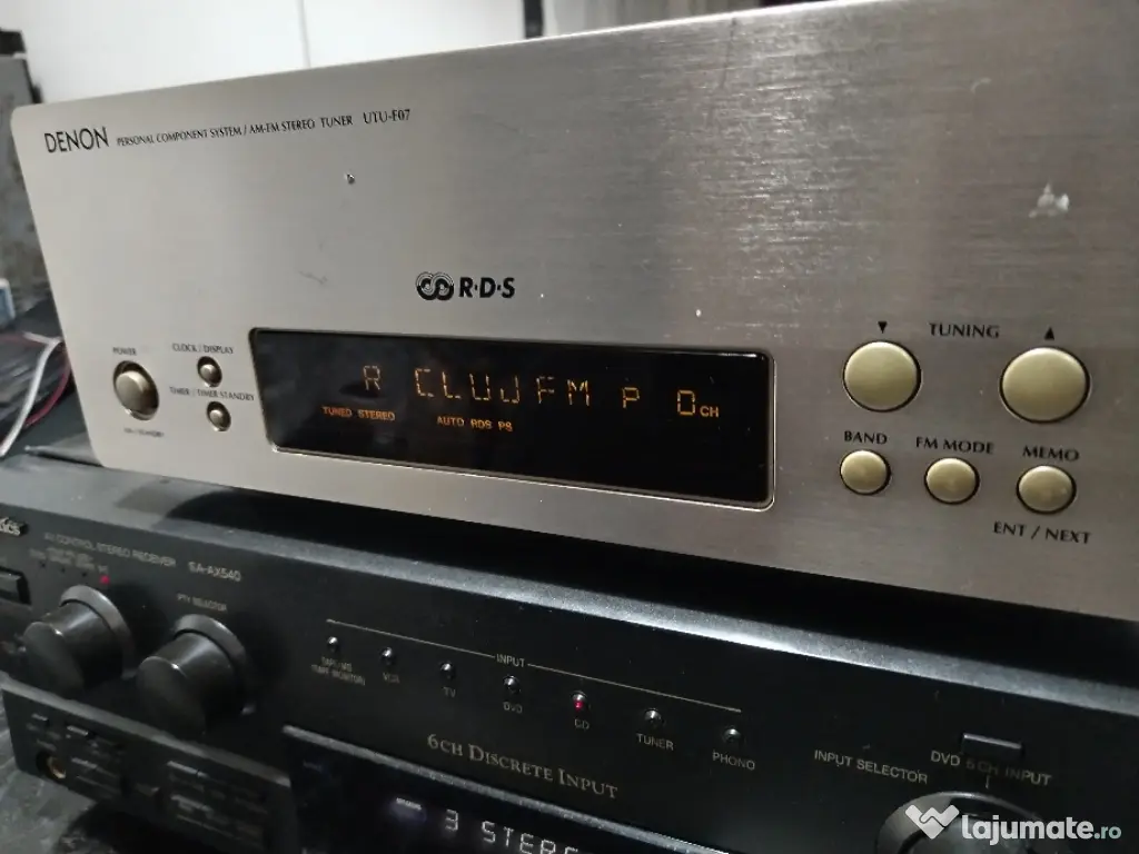 Tuner digital Denon UTU-F07