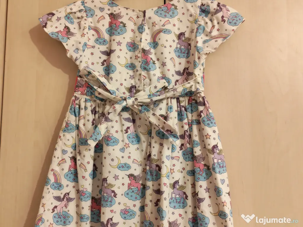 Rochie cu unicorni 