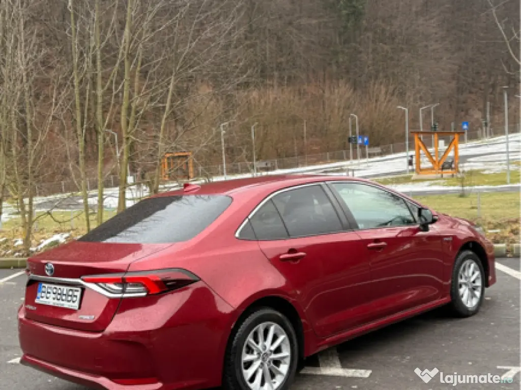 Vând casă mare în centrul istoric al Brașovului 