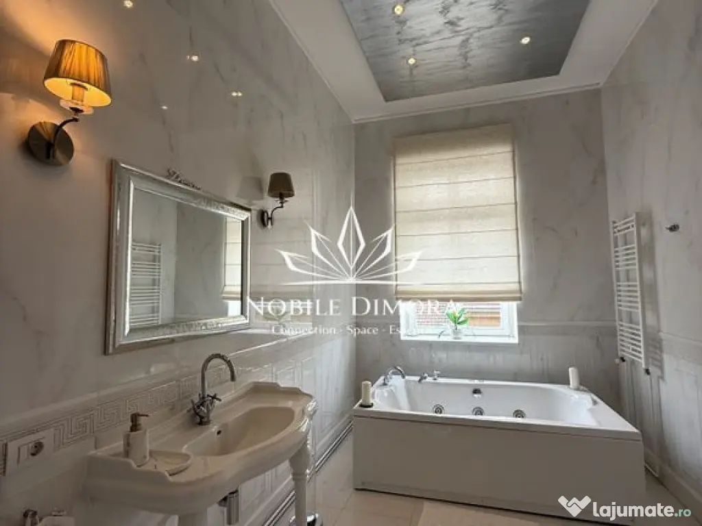 Apartament istoric de lux cu 3 camere de 130mp langa Pref...