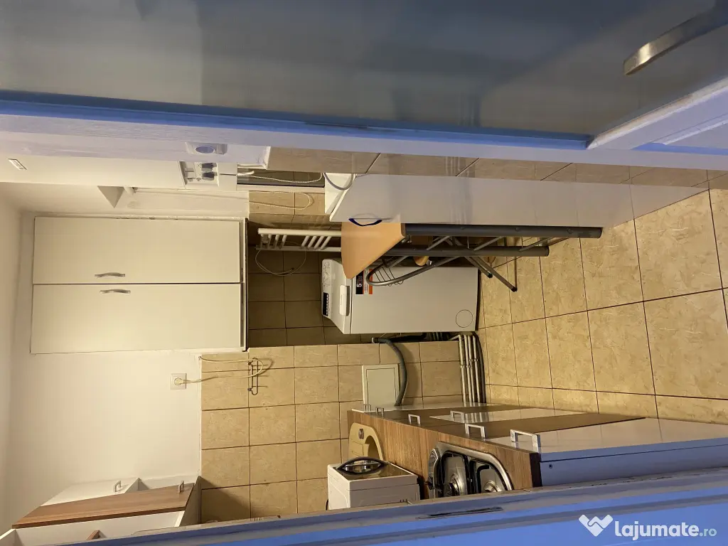 Proprietar chirie Sibiu Strand garsoniera etaj 3