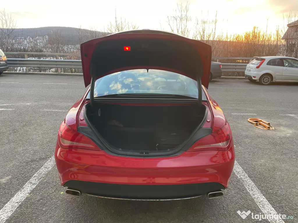 De vânzare Mercedes CLA180 