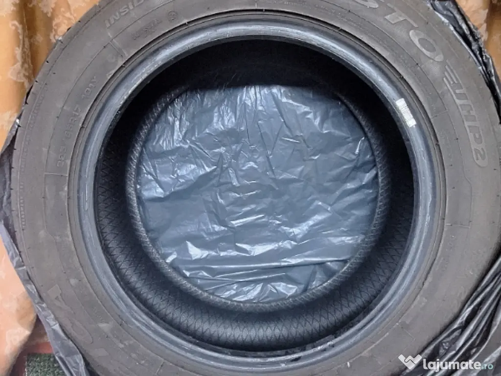 Vând cauciucuri 255/55/17 