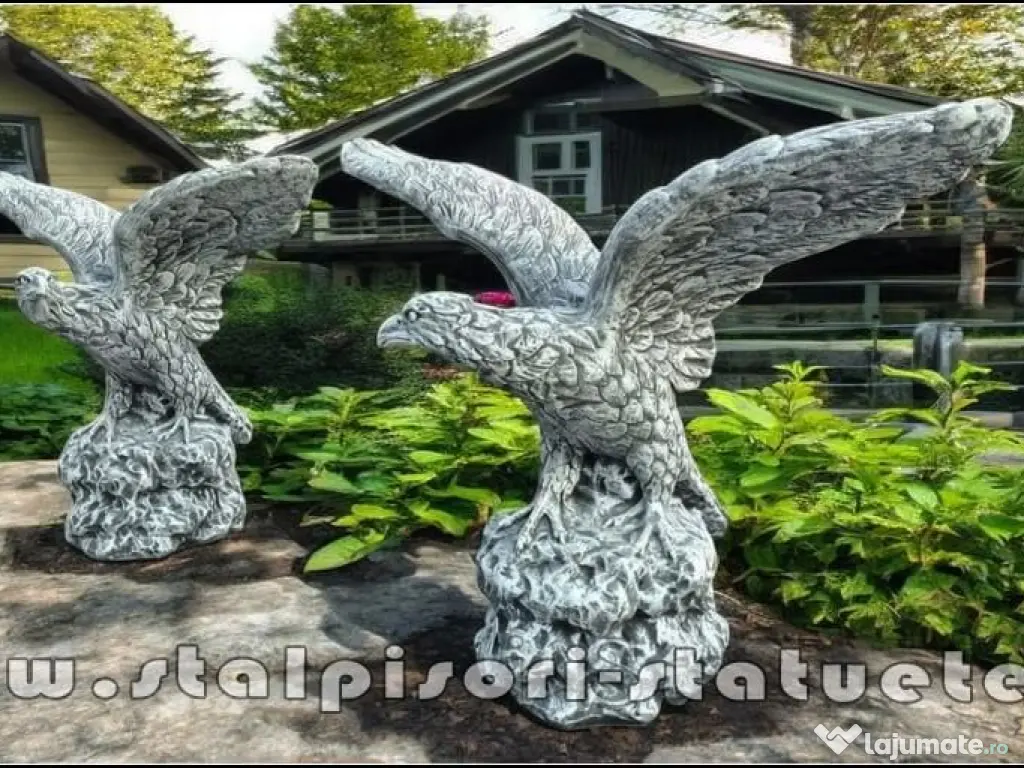 Statuetă vultur, acvilă, șoim, gri patinat, model S35.